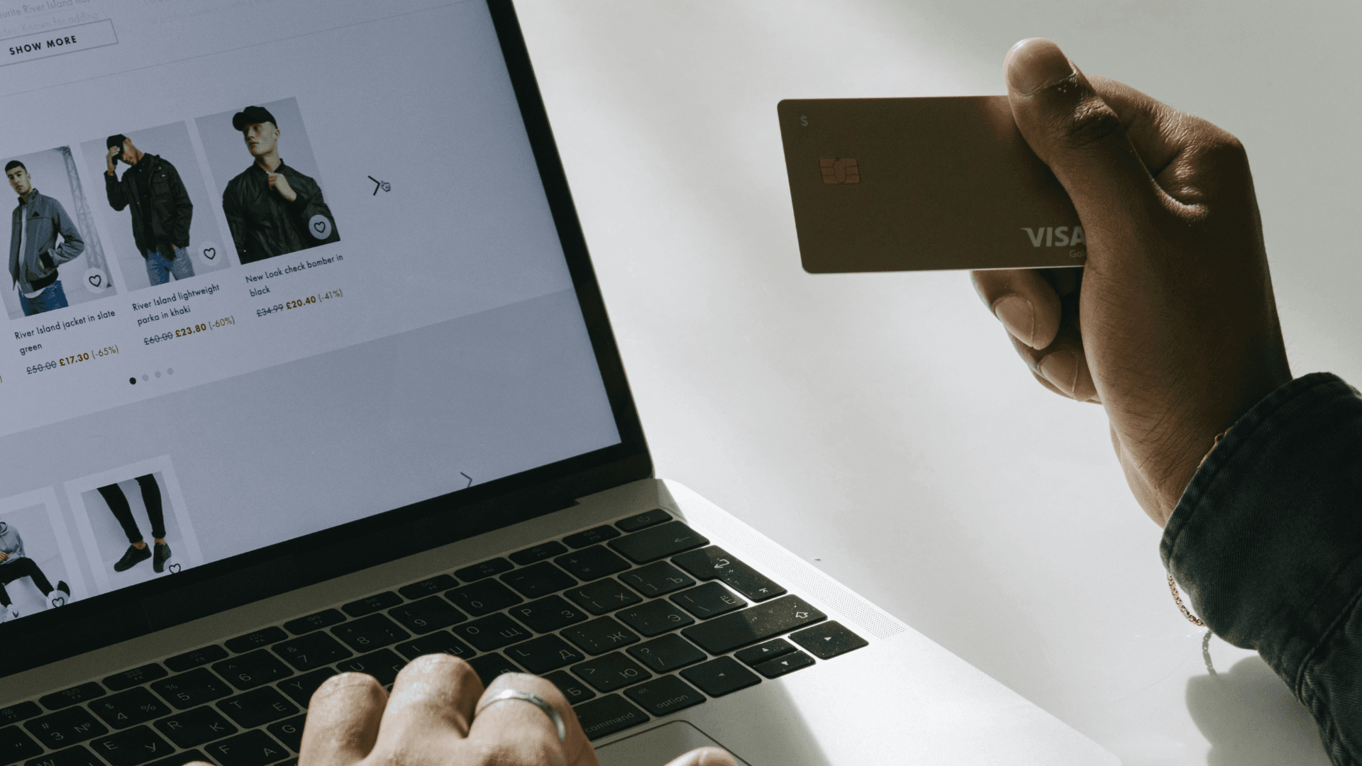 Unlocking Revenue Potential: Optimise your eCommerce Average Order Value (AOV) with CloudFO